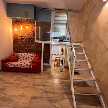 Da Marieddu Appartamento Indipendente In Centro Citta Катания Екстериор снимка